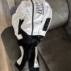 Boys two peace jacket and pants